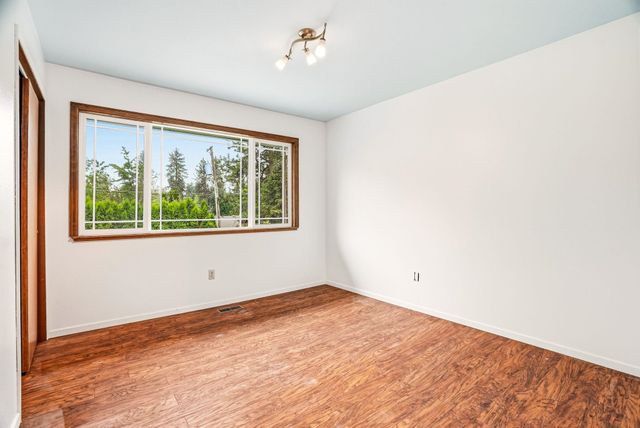1822 E 33RD Ave, Spokane, WA 99203
