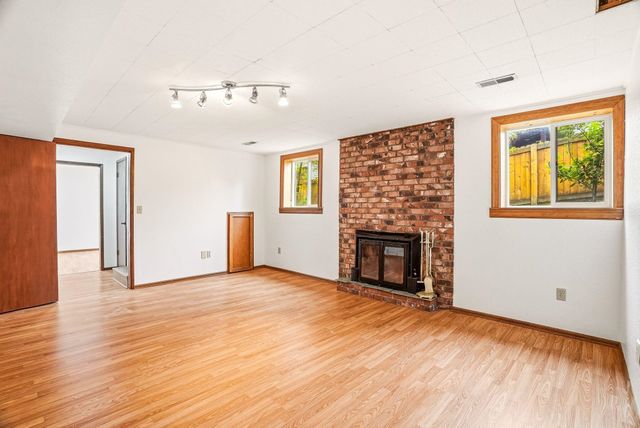 1822 E 33RD Ave, Spokane, WA 99203