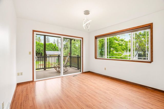 1822 E 33RD Ave, Spokane, WA 99203