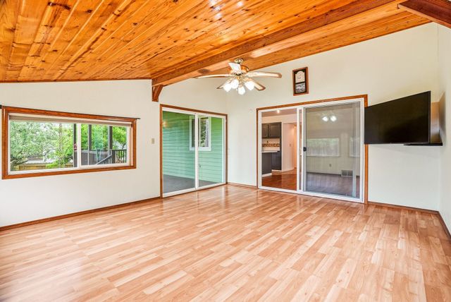 1822 E 33RD Ave, Spokane, WA 99203