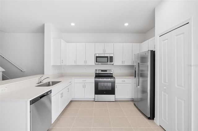 36148 RISA MICHELE STREET, Zephyrhills, FL 33541