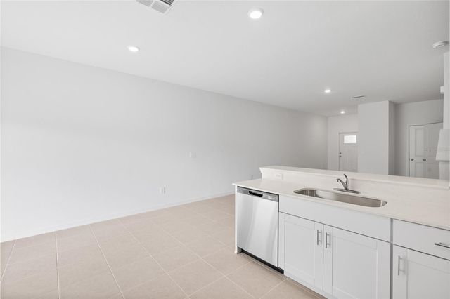 36148 RISA MICHELE STREET, Zephyrhills, FL 33541