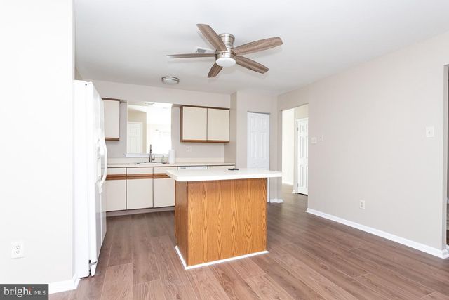 118 CAERNARVON CT, Exton, PA 19341