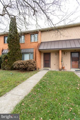 118 CAERNARVON CT, Exton, PA 19341