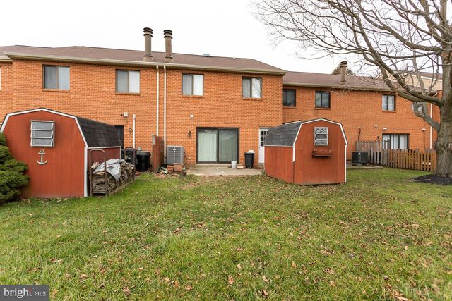 118 CAERNARVON CT, Exton, PA 19341