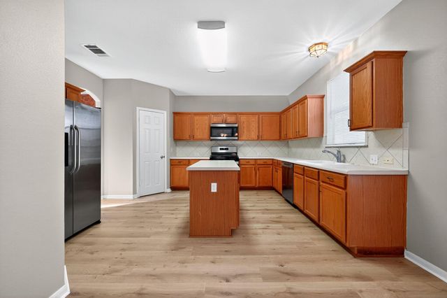 2301 Candle Ridge TRL, Georgetown, TX 78626