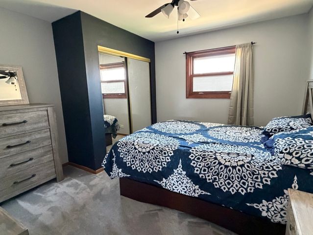 1895 Birch Street, Des Plaines, IL 60018