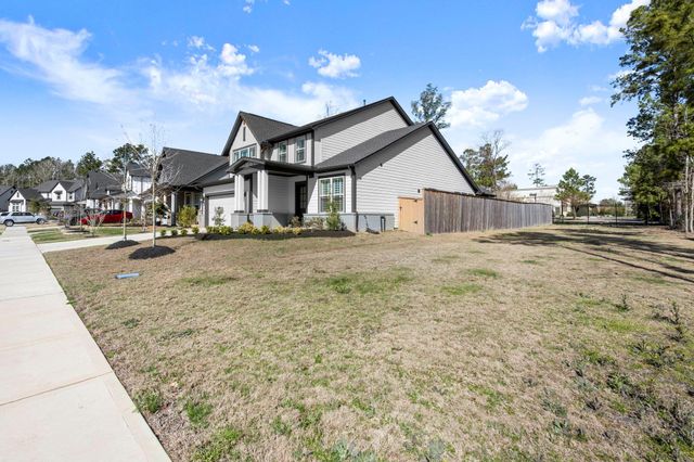 419 N Pilazzo Street, Montgomery, TX 77316