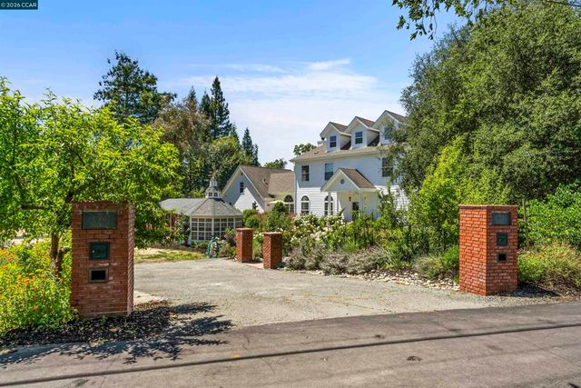 177 Oak Road, Alamo, CA 94507