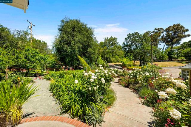 177 Oak Road, Alamo, CA 94507