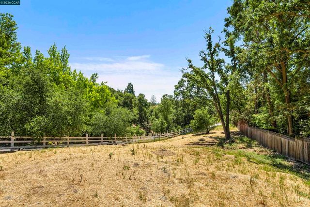 177 Oak Road, Alamo, CA 94507