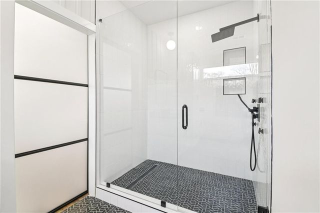 2014 Cambridge Avenue, Atlanta, GA 30337