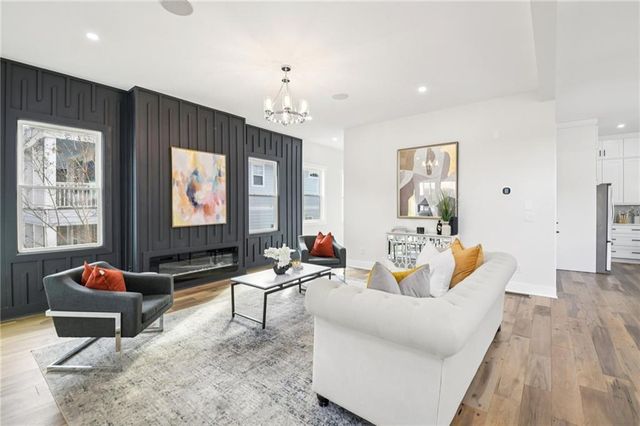 2014 Cambridge Avenue, Atlanta, GA 30337