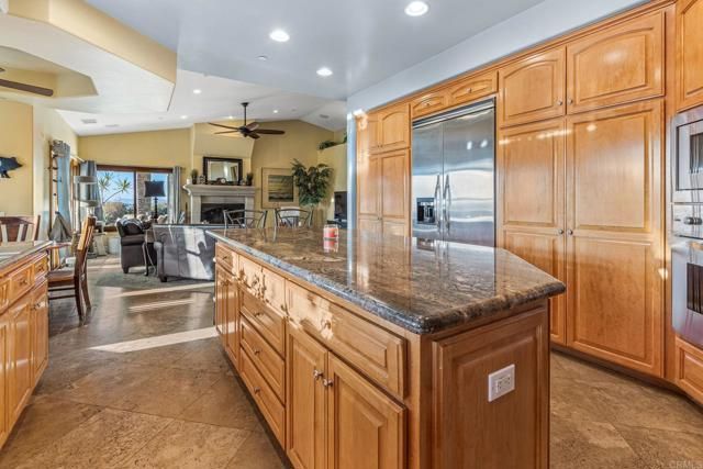 28623 Willow Park, Escondido, CA 92026