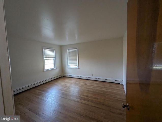 8970 GAP NEWPORT PIKE, Avondale, PA 19311