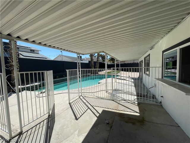 2611 Bolero Avenue, Las Vegas, NV 89121