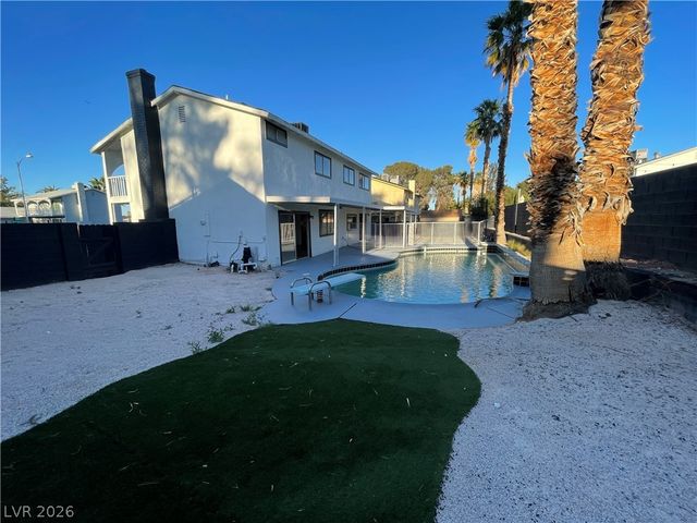2611 Bolero Avenue, Las Vegas, NV 89121