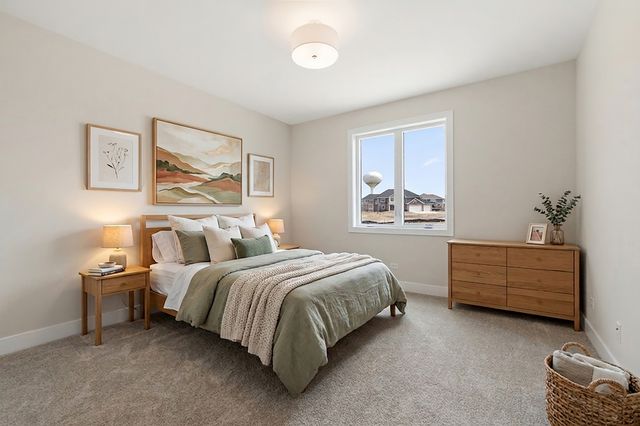 8214 S Stanley Trail, Frankfort, IL 60423