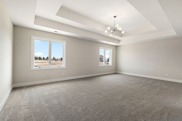 8214 S Stanley Trail, Frankfort, IL 60423