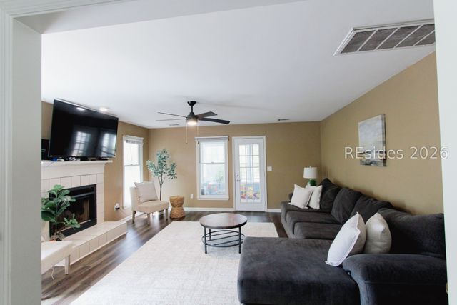 2605 Joshua Cir, Beaufort, SC 29902