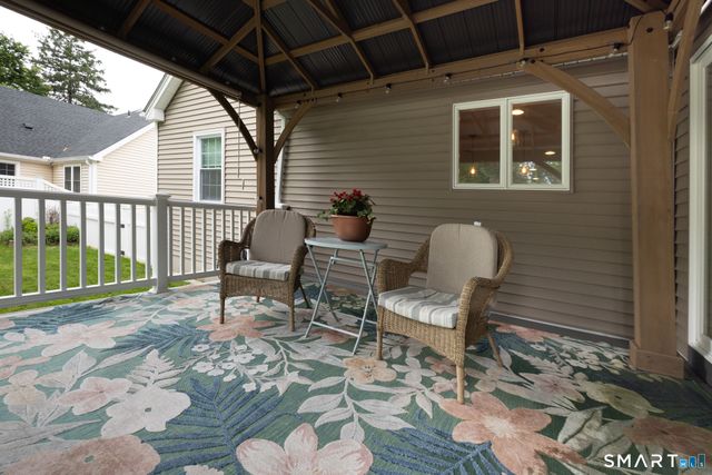 31 Ridgewood Road, Windsor, CT 06095