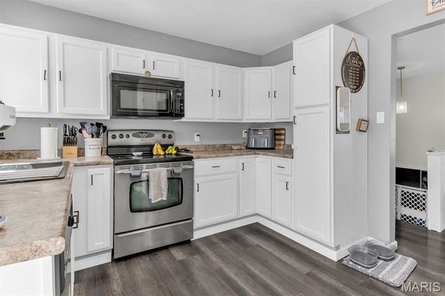 2192 Meadow Drive, Barnhart, MO 63012