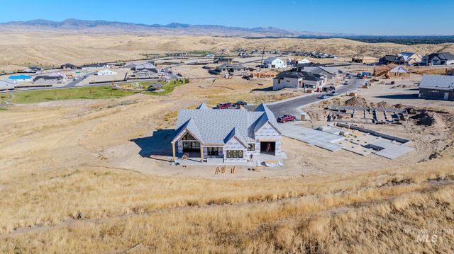 6901 W Danes Ct, Eagle, ID 83616
