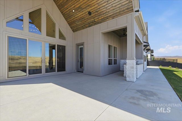 6901 W Danes Ct, Eagle, ID 83616