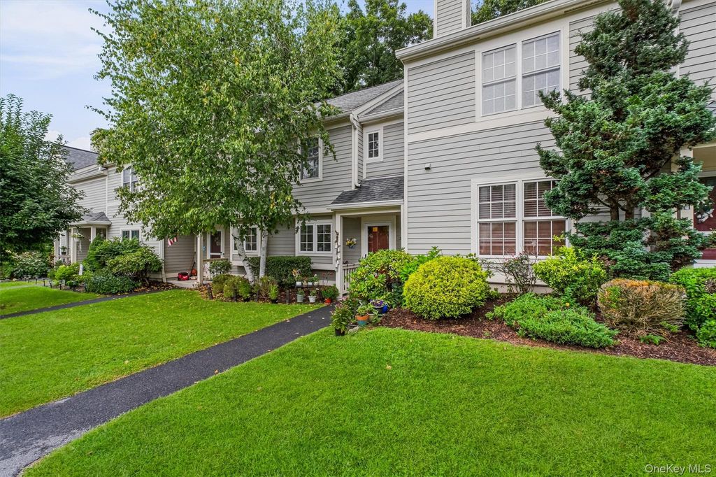 5304 Applewood Circle, Carmel, NY 10512 — photo 2
