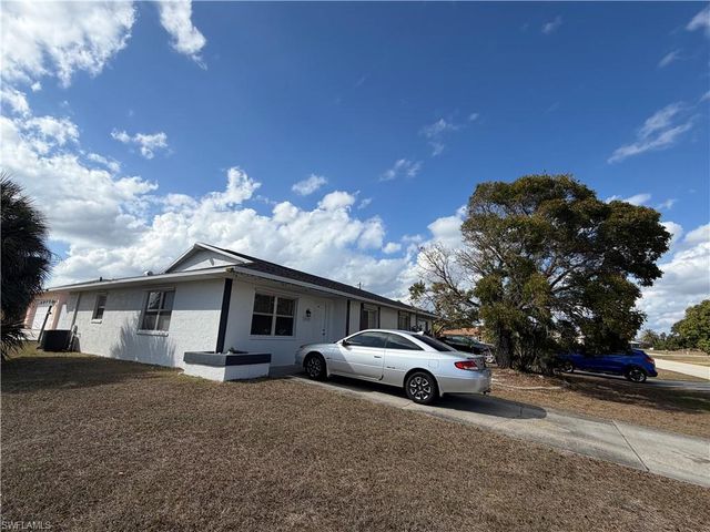 1212 SE 2nd PL, Cape Coral, FL 33990