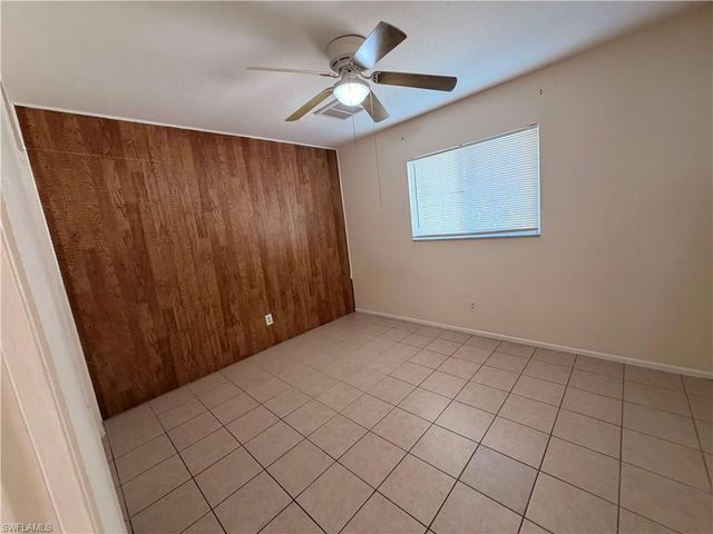 1212 SE 2nd PL, Cape Coral, FL 33990