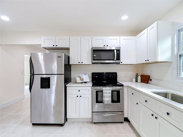 8010 N 13TH STREET, Tampa, FL 33604