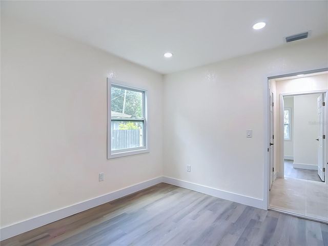 8010 N 13TH STREET, Tampa, FL 33604