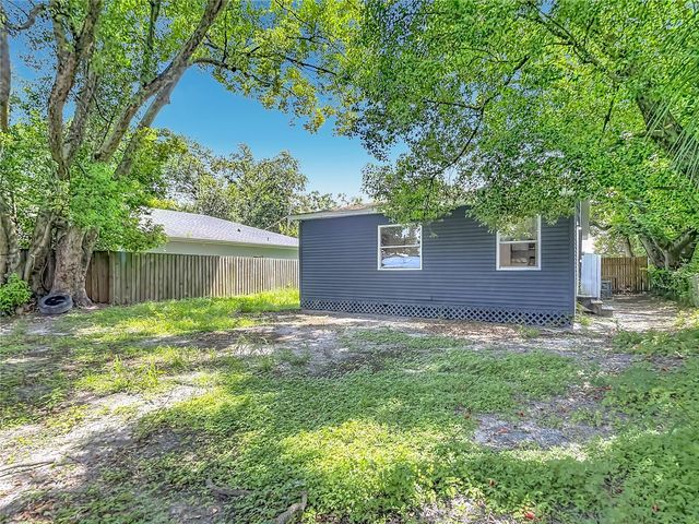 8010 N 13TH STREET, Tampa, FL 33604