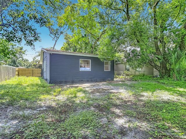 8010 N 13TH STREET, Tampa, FL 33604