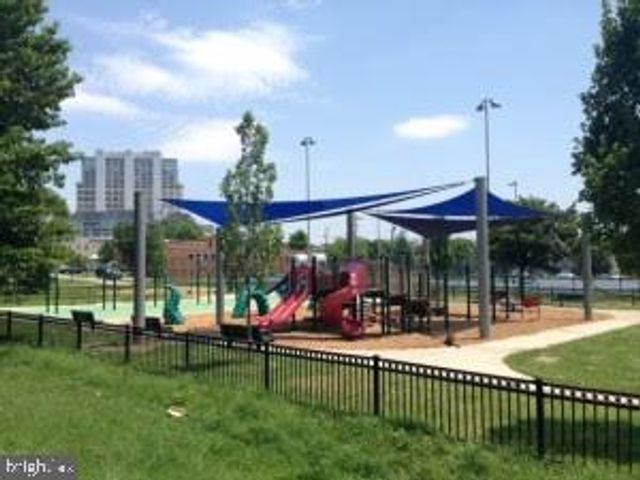 1215 COOKSIE ST, Baltimore, MD 21230