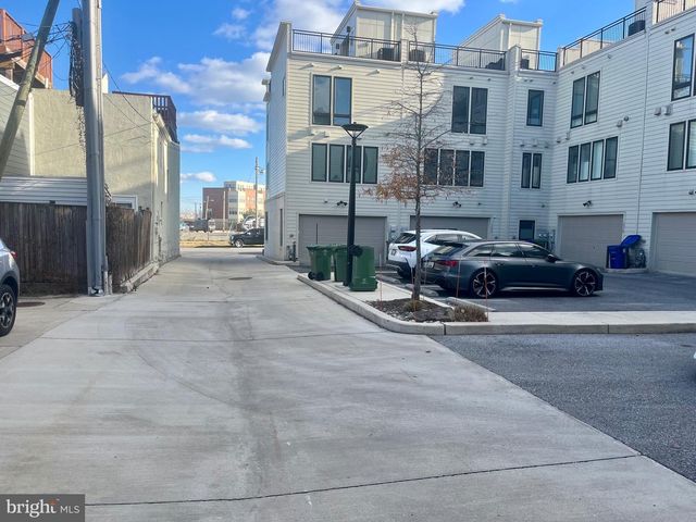 1215 COOKSIE ST, Baltimore, MD 21230