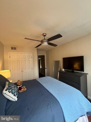 1215 COOKSIE ST, Baltimore, MD 21230