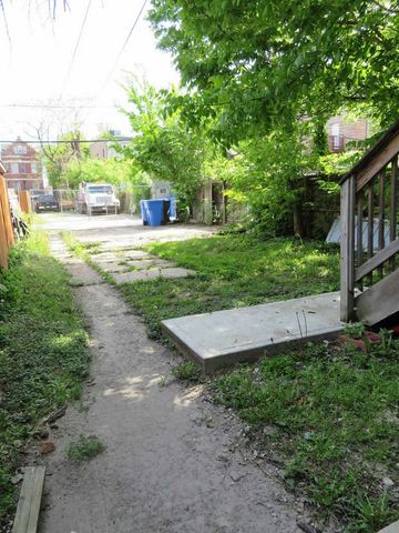 2717 W 15th Place 2, Chicago, IL 60608