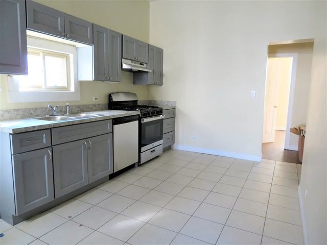 2717 W 15th Place 2, Chicago, IL 60608