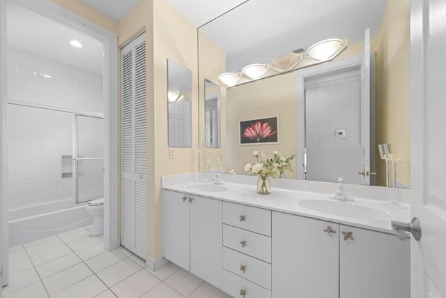 3155 NW 60th Street, Boca Raton, FL 33496