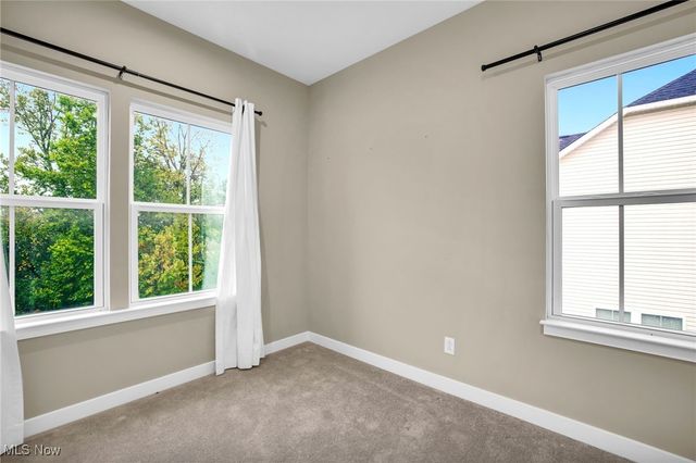 316 E Reno Drive, Louisville, OH 44641