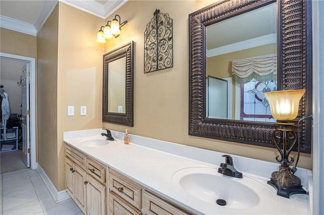 1730 Gleneden Court, Grayson, GA 30017