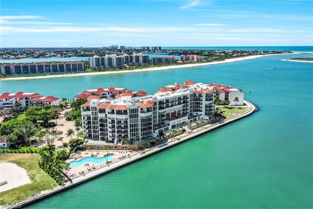 700 La Peninsula BLVD 401, NAPLES, FL 34113 — exterior