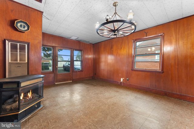 934 N EAST STREET EXT, Culpeper, VA 22701