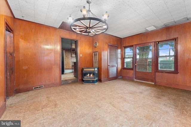 934 N EAST STREET EXT, Culpeper, VA 22701