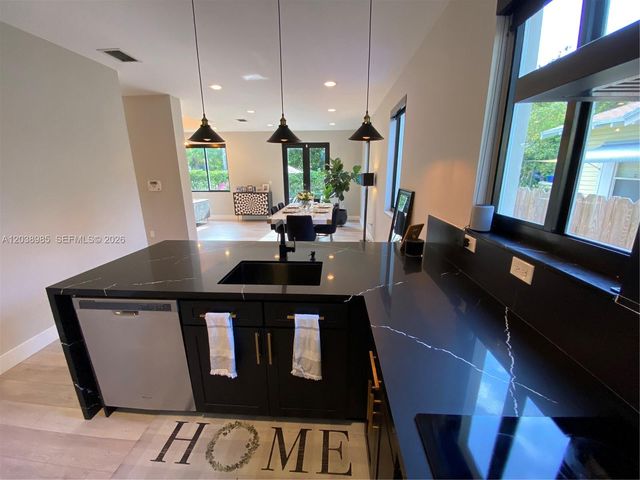 1299 SW 13th Street 1299, Miami, FL 33145