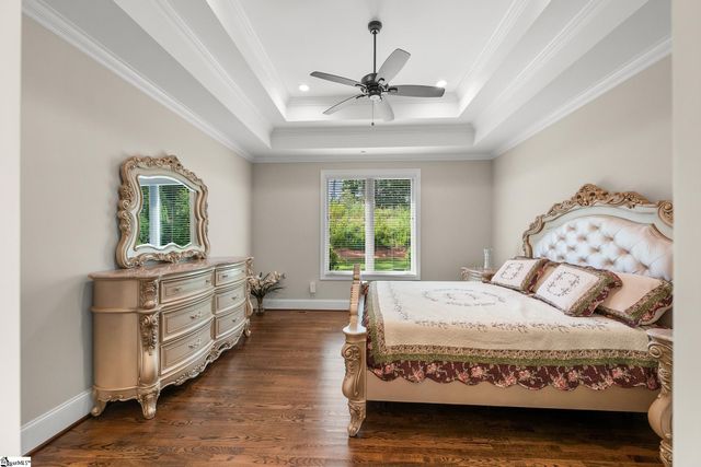 124 Chestnut Pond Lane, Simpsonville, SC 29681