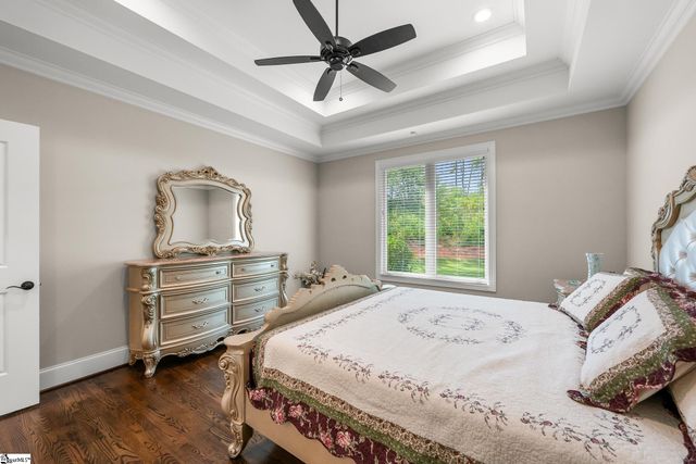 124 Chestnut Pond Lane, Simpsonville, SC 29681