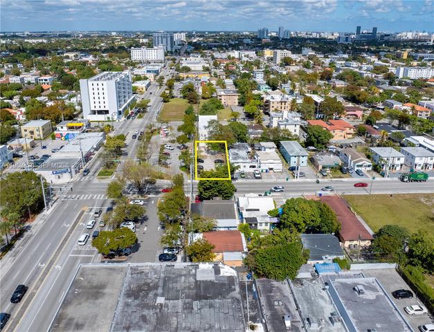 1081 SW 7th, Miami, FL 33135